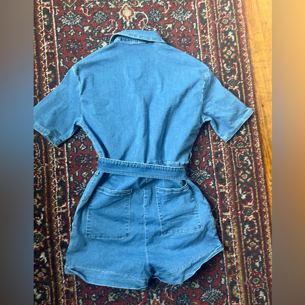 Stretchy Denim Romper - Picture 4 of 5
